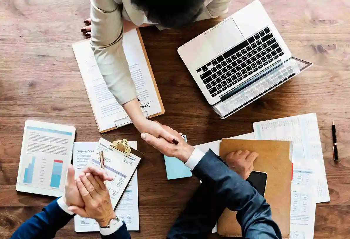 tips memilih jasa pembuatan software bisnis yang tepat