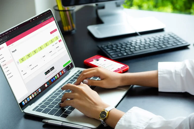 Tips Pengelolaan Gaji Karyawan Paling Efektif untuk Bisnis